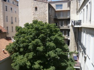 Location APPARTEMENT T4 - MARSEILLE 13006  - PROXIMITÉ PRÉFECTURE - CUISINE ÉQUIPÉE, TERRASSE