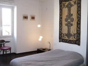 Location APPARTEMENT T2 - MARSEILLE 13001 - PLACE THIARS / VIEUX PORT - MEUBLÉ, RÉNOVÉ, CUISINE ÉQUIPÉE