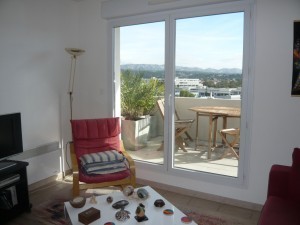 Location APPARTEMENT T3 - 13013 - CHATEAU GOMBERT - VUE DEGAGÉE,TERRASSE, BOX