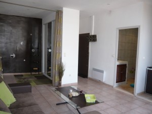 Location APPARTEMENT T1 - MARSEILLE 13007 - QUARTIER ST VICTOR   - MEUBLÉ, ÉQUIPÉ