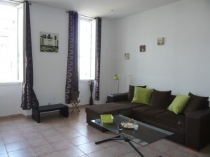 Location APPARTEMENT T1 - MARSEILLE 13007 - QUARTIER ST VICTOR   - MEUBLÉ, ÉQUIPÉ