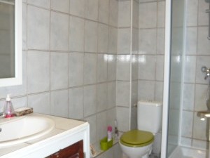 Location APPARTEMENT T1 - MARSEILLE 13007 - QUARTIER ST VICTOR   - MEUBLÉ, ÉQUIPÉ