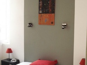 Location APPARTEMENT T2 - MARSEILLE 13007 - QUARTIER ST VICTOR   - MEUBLÉ, ÉQUIPÉ, LUMINEUX