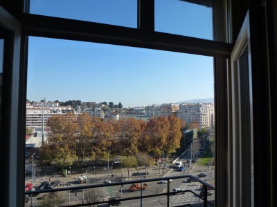 Location APPARTEMENT T3 - 13004 - Avenue Foch - Traversant, lumineux, balcons, ascenseur ...