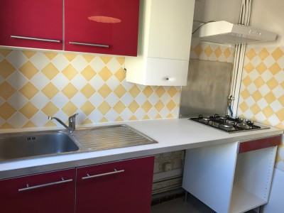 Location APPARTEMENT T3 - MARSEILLE 13007 - PROXIMITÉ VALLON DES AUFFES   - PARKING, BALCON, CUISINE AMÉNAGÉE 