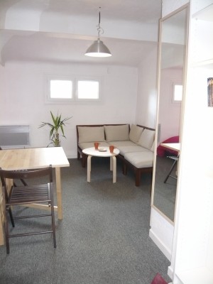 Location APPARTEMENT T1 - MARSEILLE 13006  - ROME / PREFECTURE - MEUBLÉ