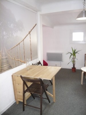 Location APPARTEMENT T1 - MARSEILLE 13006  - ROME / PREFECTURE - MEUBLÉ