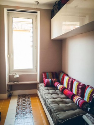 Location APPARTEMENT MEUBLÉ T3 -13007 - Rue d' Endoume / Saint Victor Meublé, traversant, climatisation 