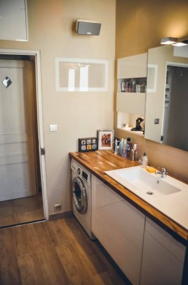 Location APPARTEMENT MEUBLÉ T3 -13007 - Rue d' Endoume / Saint Victor Meublé, traversant, climatisation 