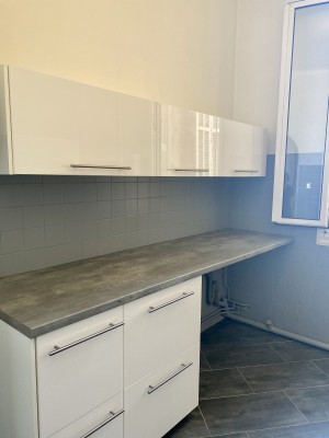 Location APPARTEMENT T3 Marseille 4ème , proximité Palais Longchamp , Boulevard Camille Flammarion, ascenseur, cuisine équipée, cave ...