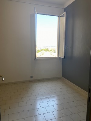 Location APPARTEMENT T3 Marseille 4ème , proximité Palais Longchamp , Boulevard Camille Flammarion, ascenseur, cuisine équipée, cave ...