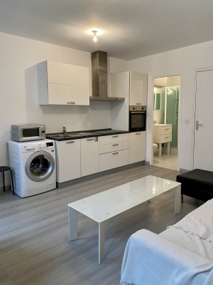 Location APPARTEMENT T2 - Marseille 13006 - Rue Tilsit - Meublé, cuisine entièrement équipée ...