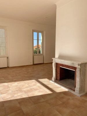 Location MAISON / VILLA T4 Marseille 7ème , Amédée Autran ,R+1,terrasse, jardin, garage ...