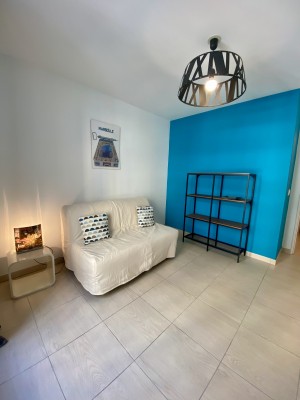 Location APPARTEMENT T3 13007 - MARSEILLE 07 , Quartier Saint Victor , Meublé, cuisine équipée,  