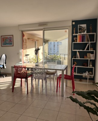Location APPARTEMENT T4 Marseille 7ème CATALANS / PHARO , Meublé, cuisine équipée, terrasse, garage ...