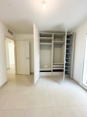 Location APPARTEMENT T3 Marseille 13006 , Quartier Vauban , Cuisine équipée, garage, climatisation, balcon ...