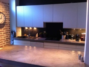 Vente Appartement T3 - MARSEILLE 13006  - HAUT BRETEUIL / VAUBAN - COUR de 20M2