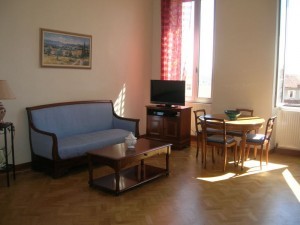 Vente Appartement T4 - MARSEILLE 13006  - BD ANDRÉ AUNE - IMMEUBLE BOURGEOIS / LUMINEUX