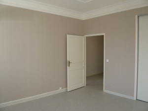 Vente Appartement T3 - MARSEILLE 13007 - QUARTIER ST VICTOR   - CUISINE AMÉNAGÉE, DOUBLE VITRAGE 