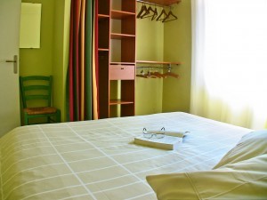 Vente Appartement T2 - MARSEILLE 13007 - QUARTIER ST VICTOR   - CALME, RÉNOVÉ ...