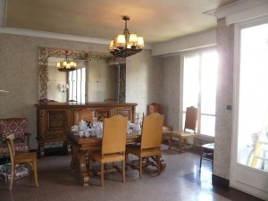 Vente Appartement T3/4 - MARSEILLE 13002 - SQUARE PROTIS, PROXIMITÉ PANIER, VIEUX PORT ET JOLIETTE - VUE MER, CAVE, CUISINE ÉQUIPÉE,  A RENOVER