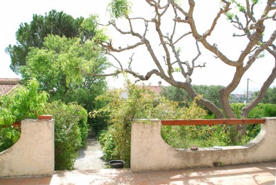 Vente Villa T5 - 13015 - Les Borels - Terrasses, jardin, garage, vue dégagée sur la mer, ...