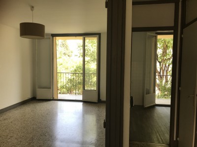 Vente Appartement T3 - 13010 - Saint Tronc - balcon, calme, cave ...