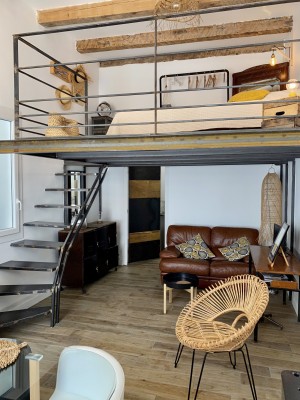 Vente Appartement T1 13007 - MARSEILLE 07 , Quartier Saint Victor , Meublé, cuisine équipée,