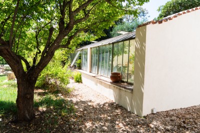 Vente Propriété T8 Les Accates 13011 Terrain plat, piscine, dépendances, garage ...