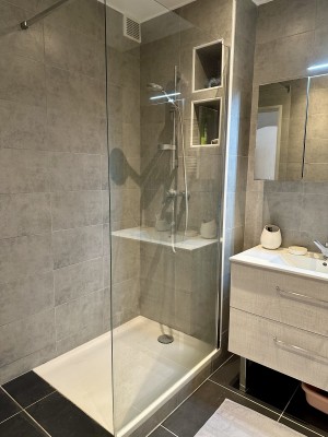 Vente Appartement T3 13007 - MARSEILLE 07 , Quartier des Catalans , Climatisation, cave, balcon ...