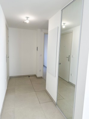 Vente Appartement T3  13006 Marseille , Vauban , neuf , cuisine équipée, climatisation, balcon, box ...