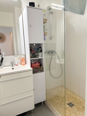 Vente Appartement T2 13007 - MARSEILLE 07 , Quartier Saint Victor , rénové, vue dégagée, cuisine équipée, balcon, climatisation...